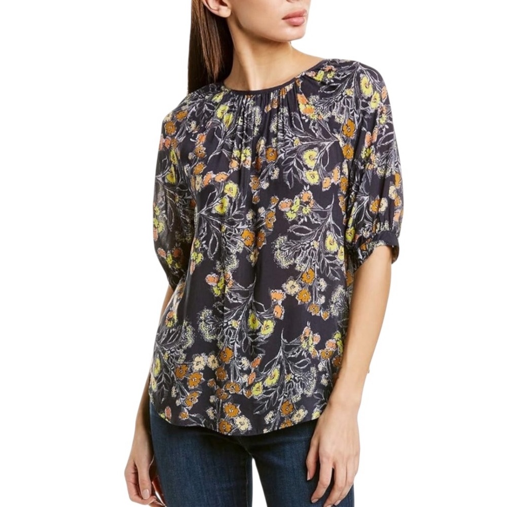 Velvet by Graham & Spencer Edith Printed Challis Top size L excellent condition